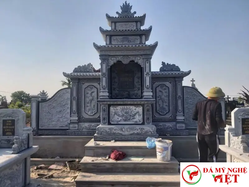 Điểm quan trọng quan trọng khi mua lăng mộ đá Quảng Ngãi chất lượng-3