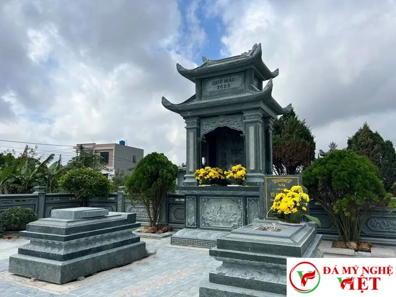 Bật mí bí quyết hữu ích khi mua lăng mộ đá Tiền Giang-4