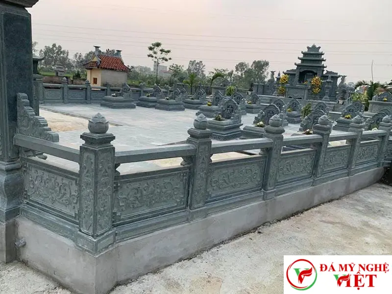 Cẩm nang kinh nghiệm mua lăng mộ đá Yên Bái bền vững-3