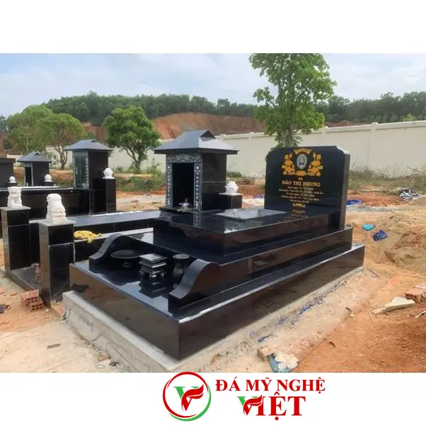 Top 9 các mẫu mộ đá Ninh Bình tinh xảo, đẹp và bền vững-4
