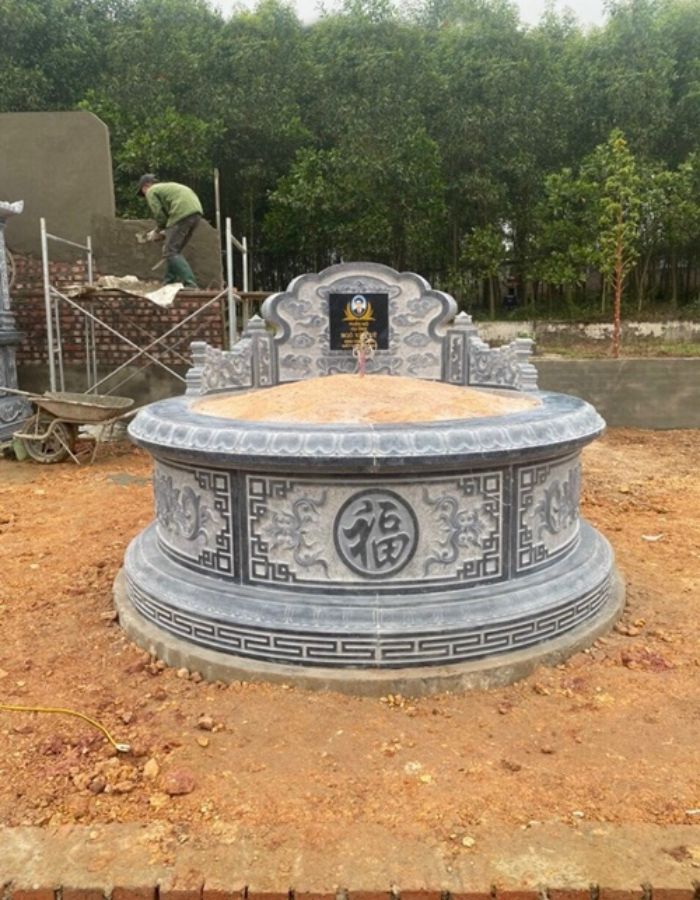 Top 8 mẫu mộ đá tròn Nghệ An tinh tế – Giữ nét đẹp truyền thống và bền vững-4
